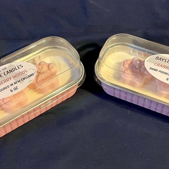 Baystate Candles -  Cranberry Woods - Paw Themed - 100% Soy - 3 Wick Candle - Picture 3 of 5